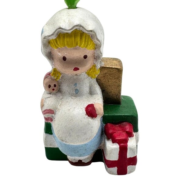 Set Of 5 Hand-Painted Christmas Ornaments With Green Ribbon Hangers - Picture 8 of 12